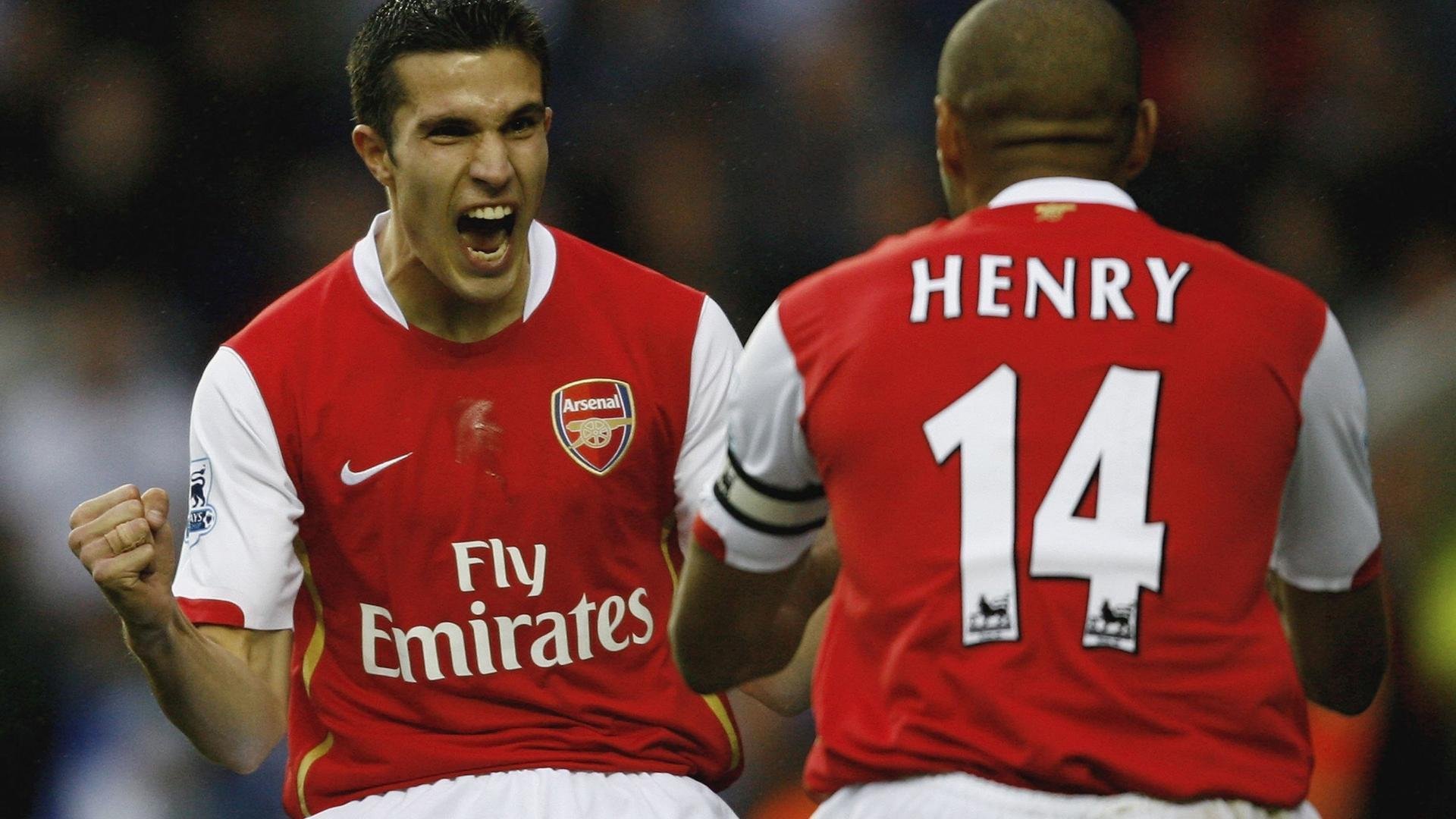 关于温网四强战爆出冷门！曼城险胜广州队，争冠形势突变的信息